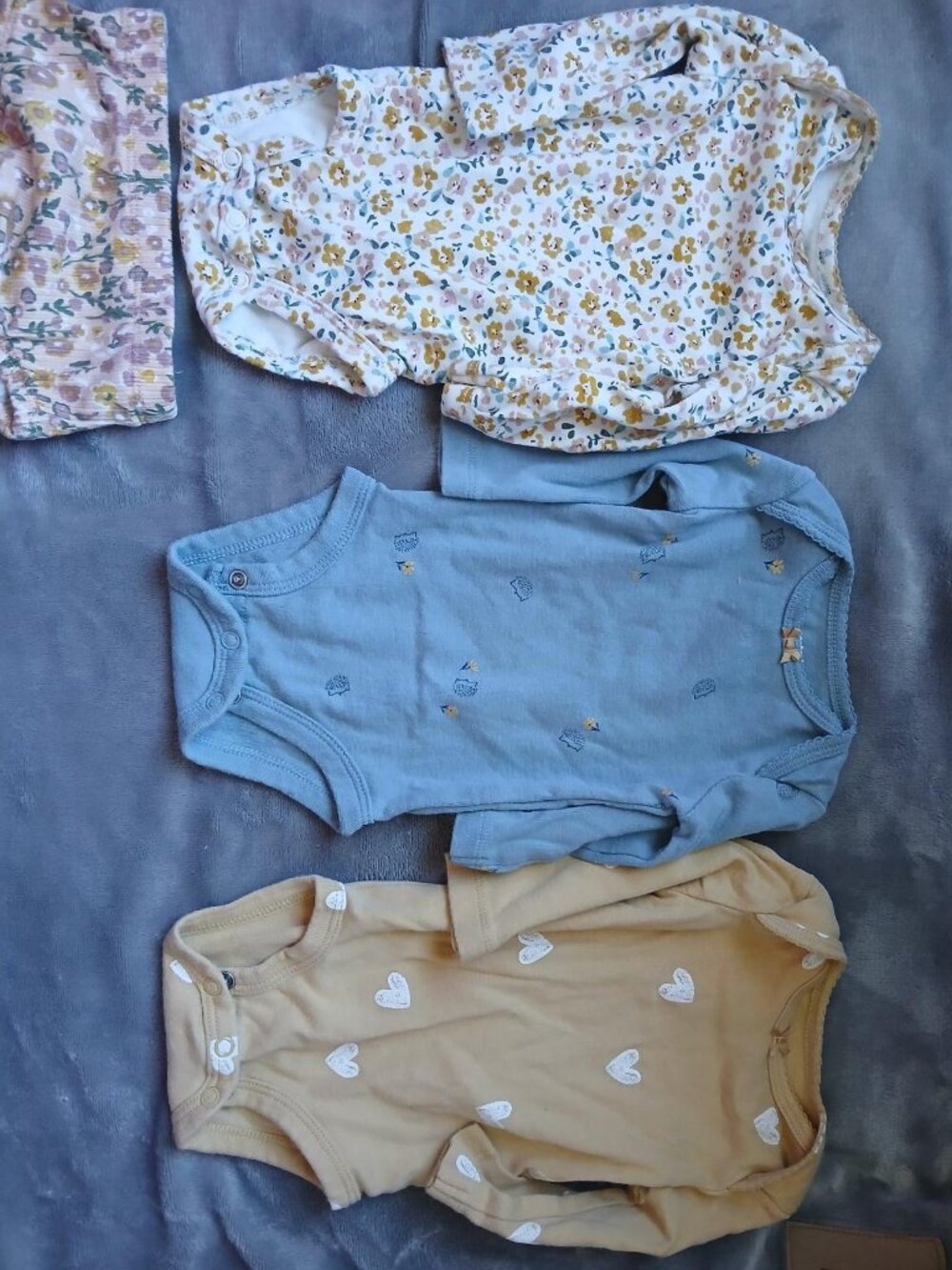 Carter's Baby Girl Onesie Bundle 3M - 3 Long Sleeve Bodysuits + Bloomers